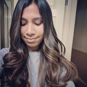 Meet your Posher, Lamiya